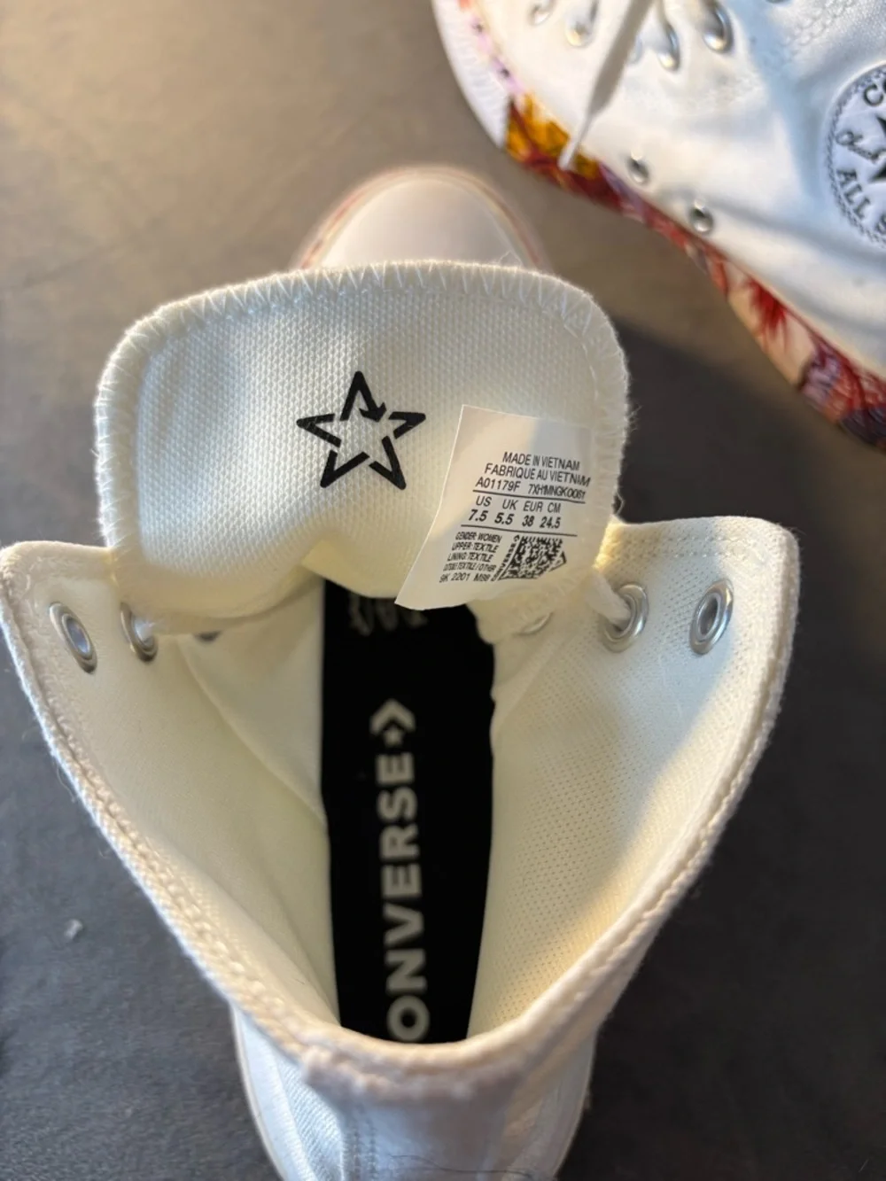 NWOT Converse White High-Top Sneakers with Tropical Sole Detail